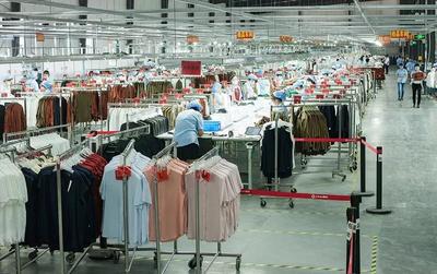 开一家倒闭一家!服装厂为啥越来越难做?