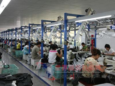 中国服装自主品牌需走个性化精致化之路-世界服装鞋帽网-行业门户.全国十佳电子商业行业门户网站