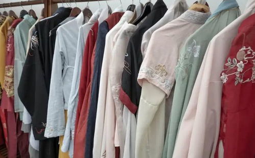 清华美女学霸怒斥山寨汉服店 盗我图和衣服,你们竟敢如此猖狂